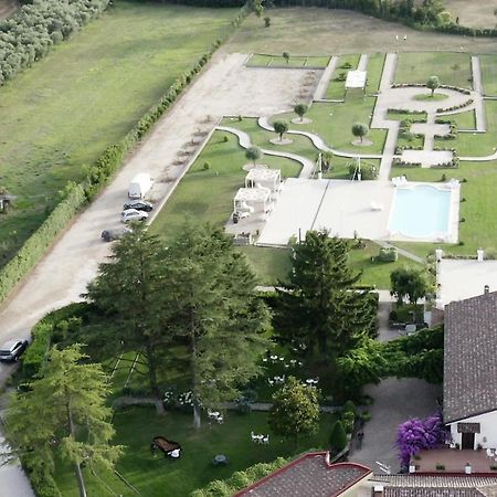 Il Casale Di Riardo Luxury B&B Luaran gambar