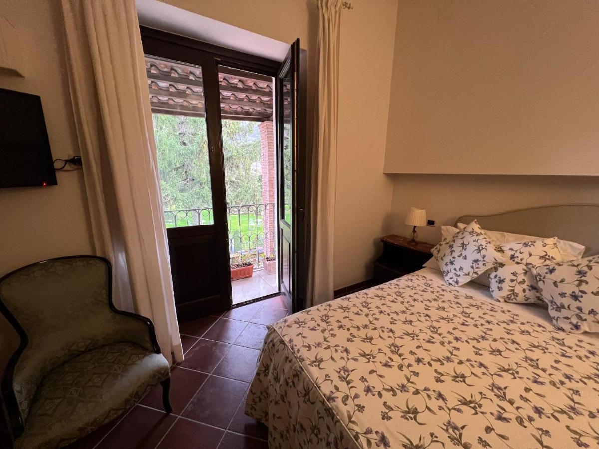 Il Casale Di Riardo Luxury B&B Luaran gambar