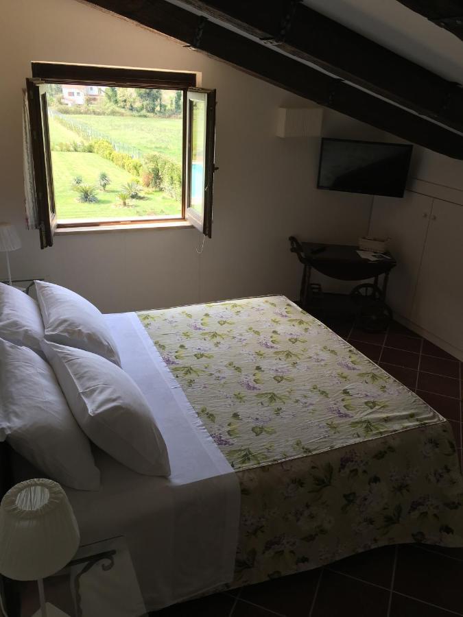 Il Casale Di Riardo Luxury B&B Luaran gambar