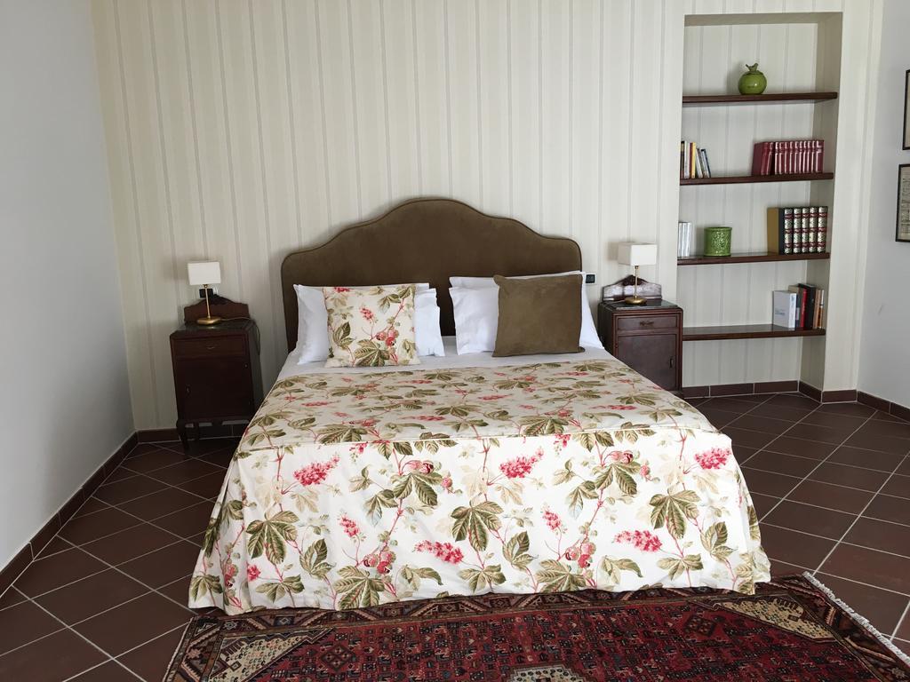 Il Casale Di Riardo Luxury B&B Luaran gambar