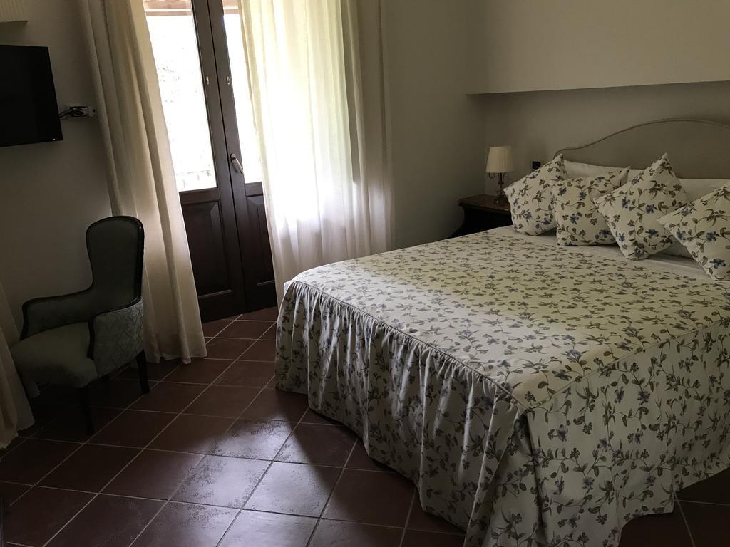 Il Casale Di Riardo Luxury B&B Luaran gambar