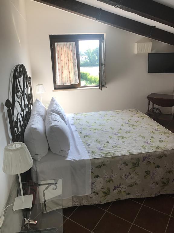 Il Casale Di Riardo Luxury B&B Luaran gambar